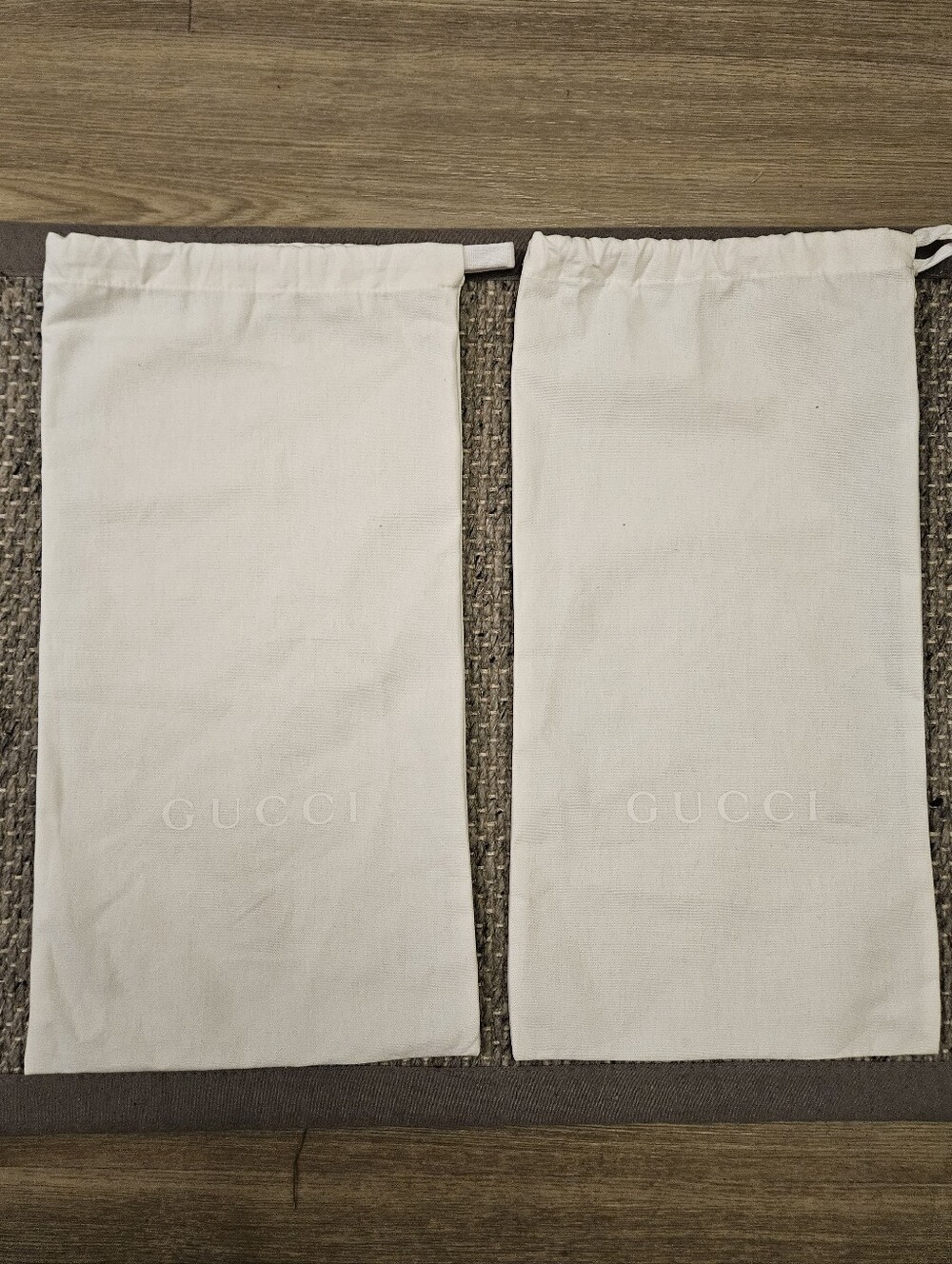 Gucci White Drawstring Dust Bags - Set of 2